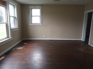 213 W 14th St photo 8