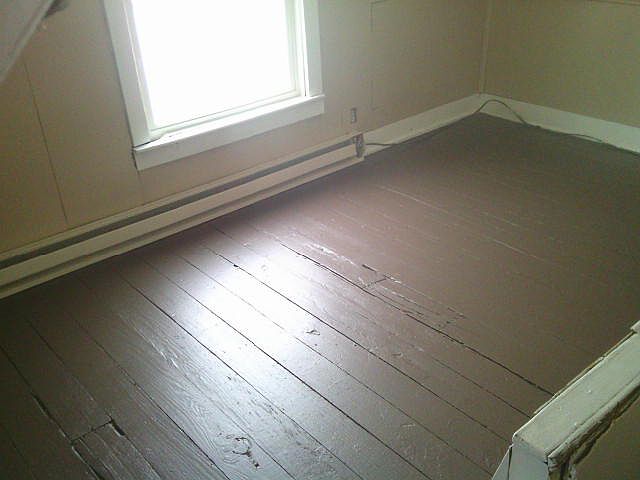 613 E Swayzee St photo 3