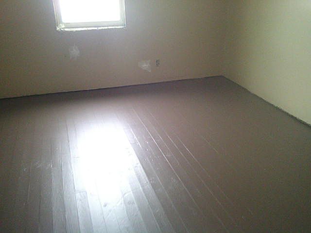 613 E Swayzee St photo 8