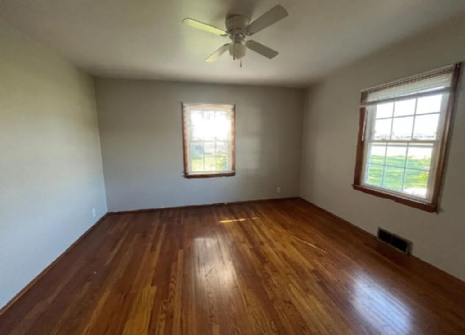 2145 W 2nd St photo 3