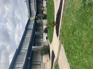 3901 S Carey St photo 9