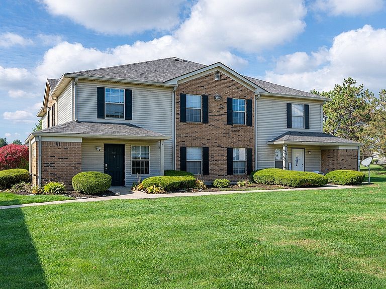 311 Country Ln photo 7