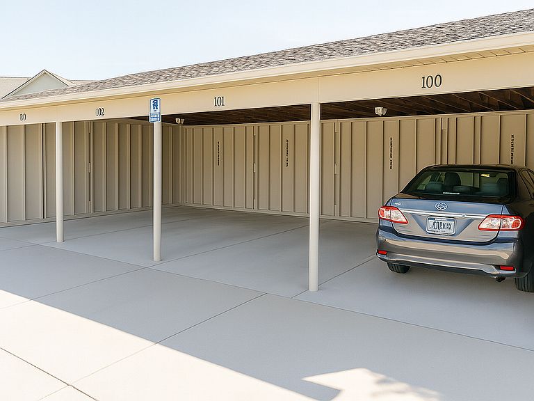 311 Country Ln photo 8