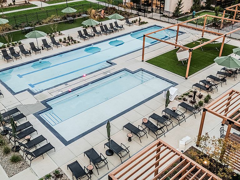 1500 Taper Way photo 3