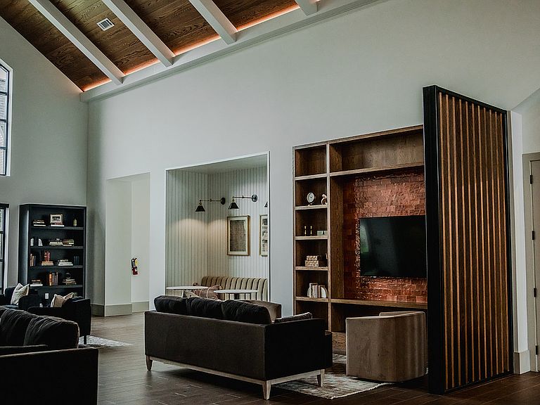 1500 Taper Way photo 5