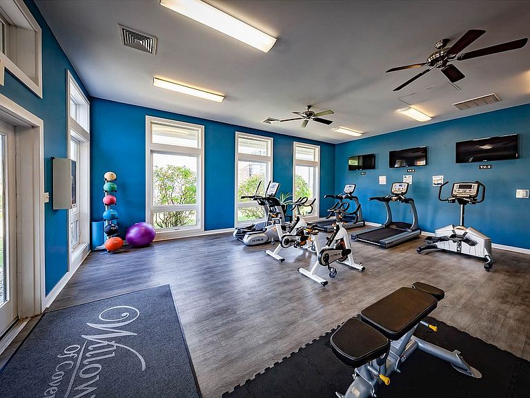 4499 Coventry Pkwy photo 4