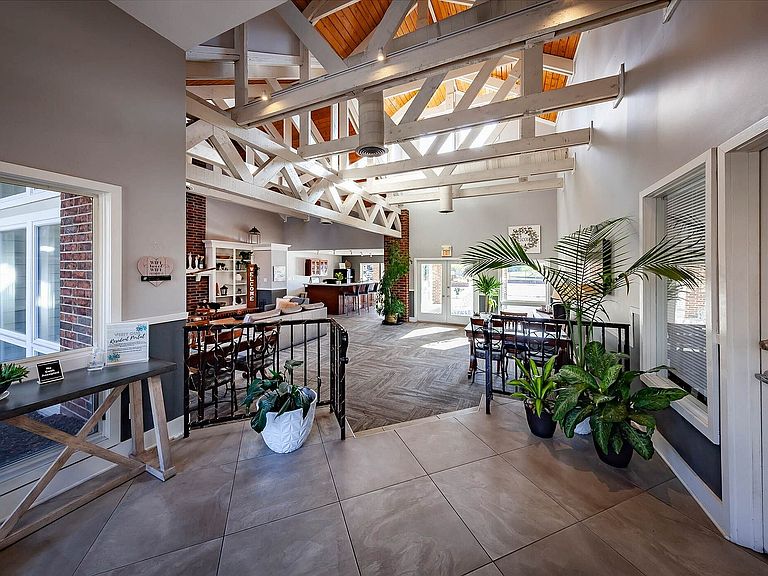 4499 Coventry Pkwy photo 6