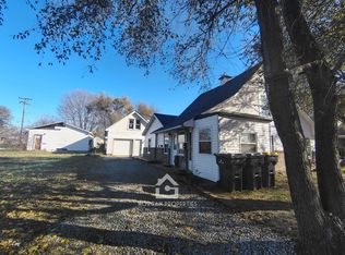 1233 E 29th St #3 photo 9