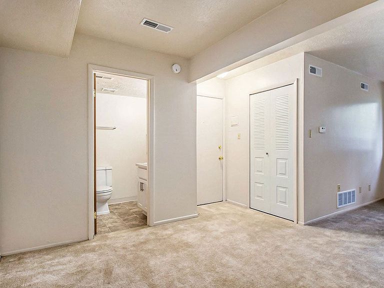 4312 Hickory Rd photo 5