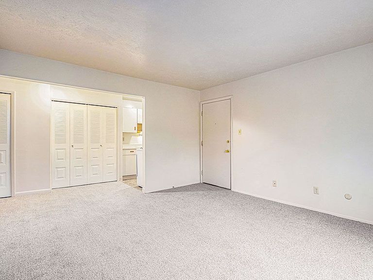 4312 Hickory Rd photo 8