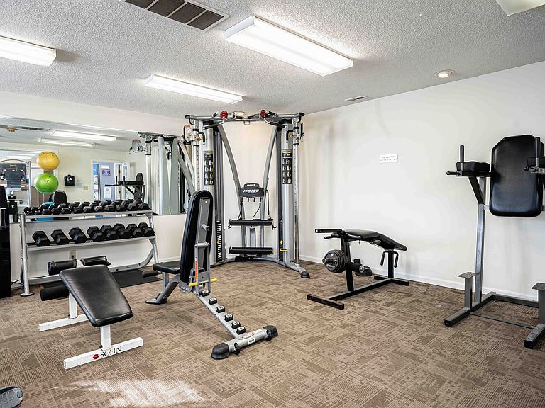 6430 Maidstone Rd photo 4