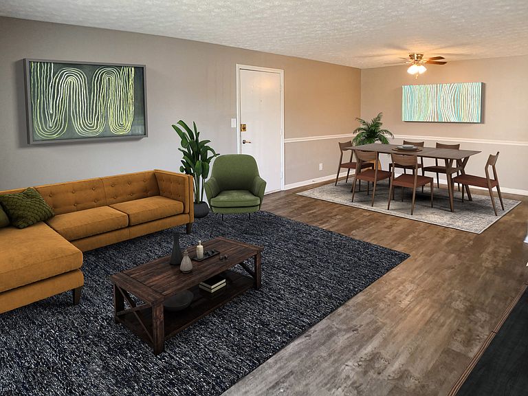 2702 Paoli Pike photo 4