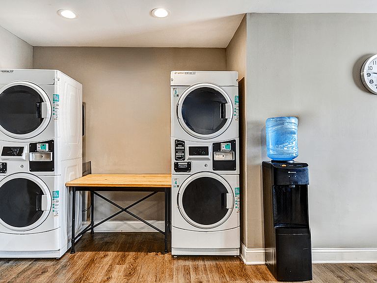 9250 Evergreen Ave photo 7