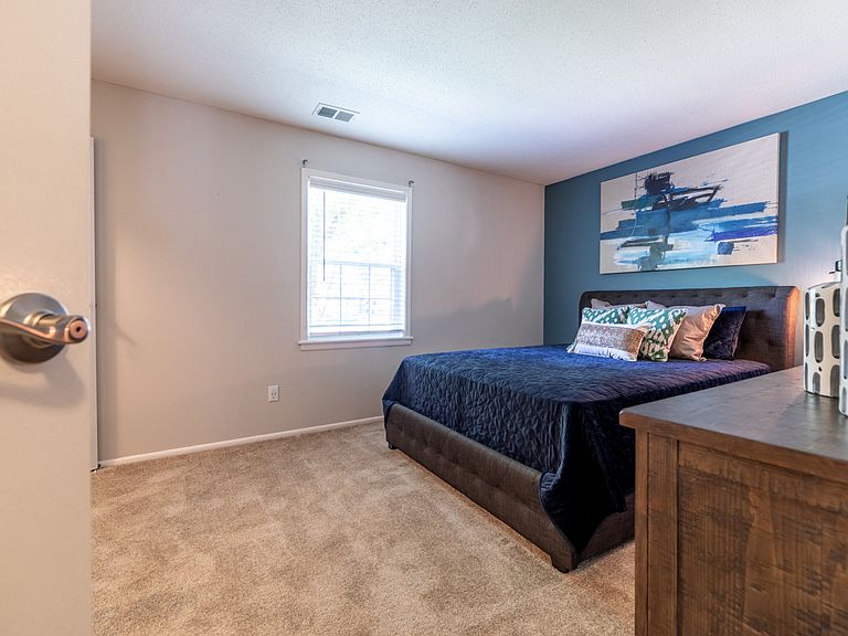 9250 Evergreen Ave photo 8