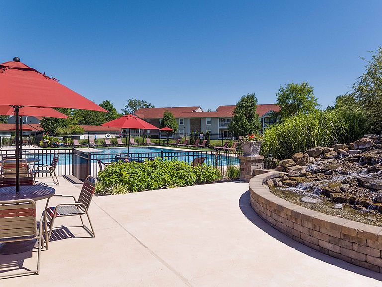 12347 Windsor Dr photo 5