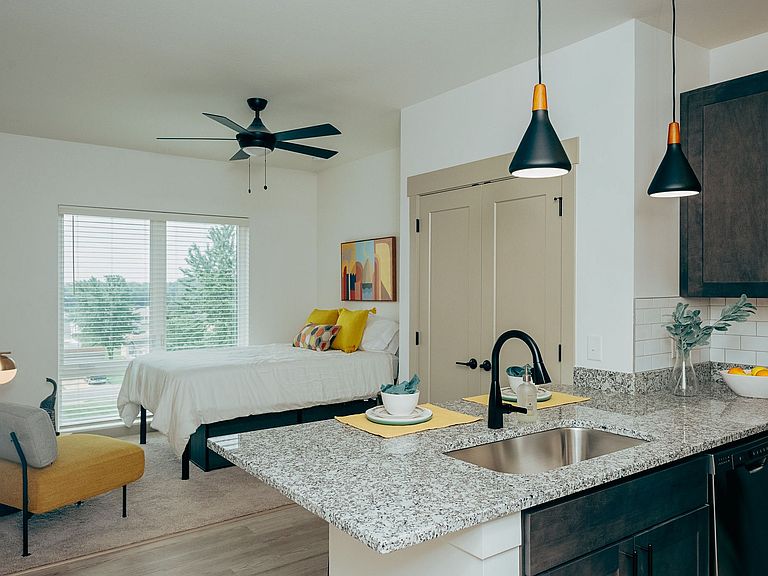 3977 State Road 38 E photo 8