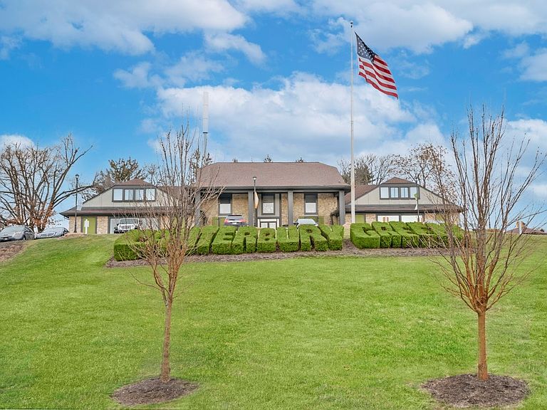 2727 Canterbury Blvd