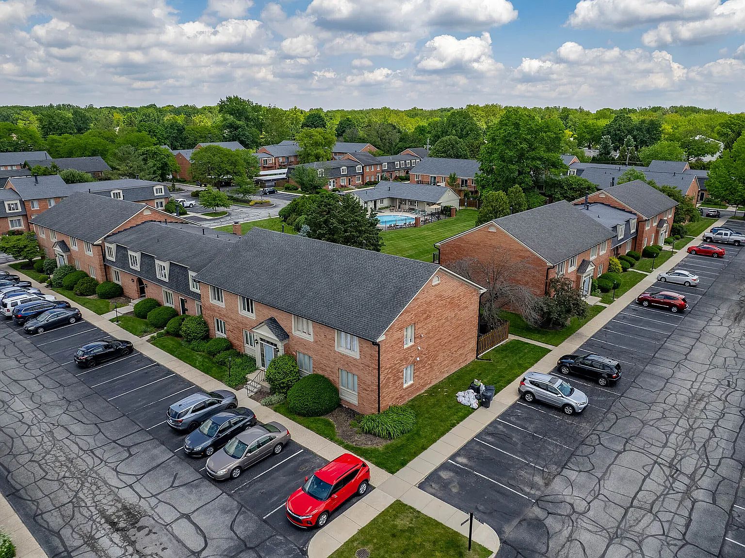 8503 Canterbury Sq W photo 6