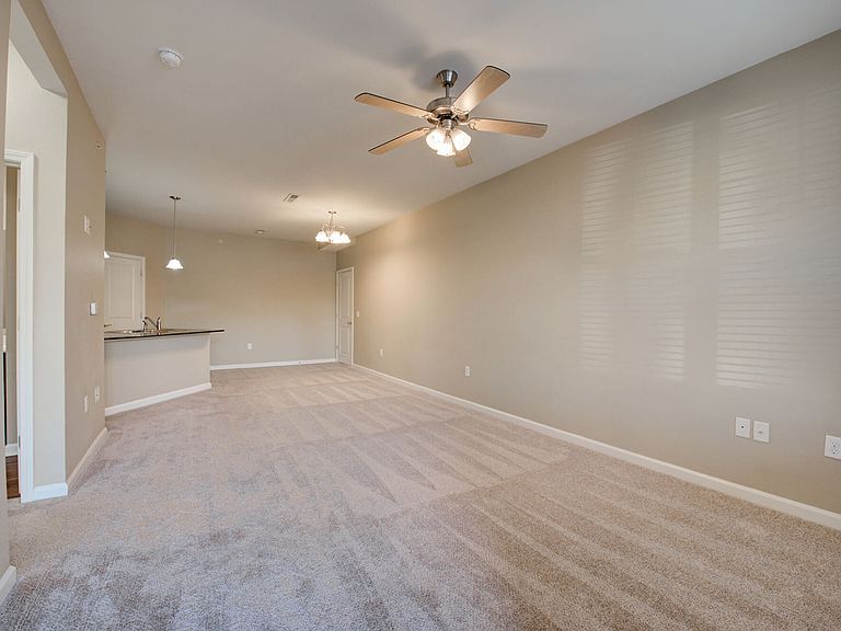 100 Antioch Cir E photo 4