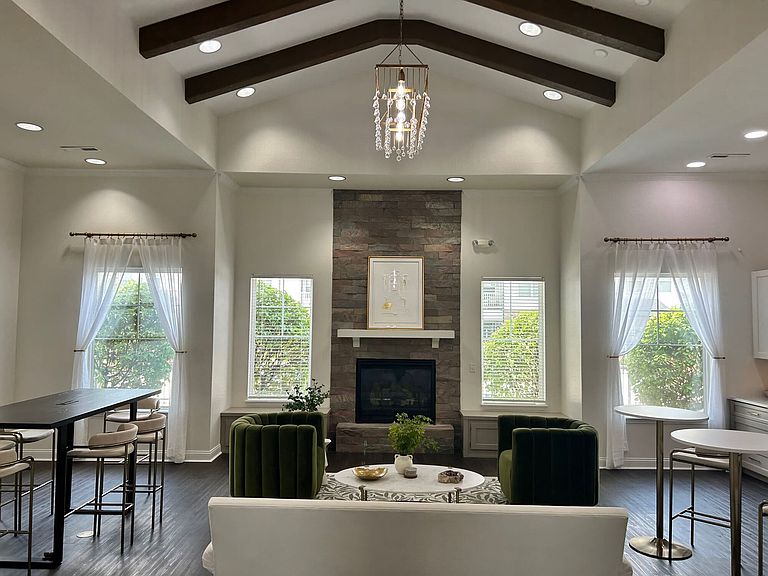 100 Antioch Cir E photo 5