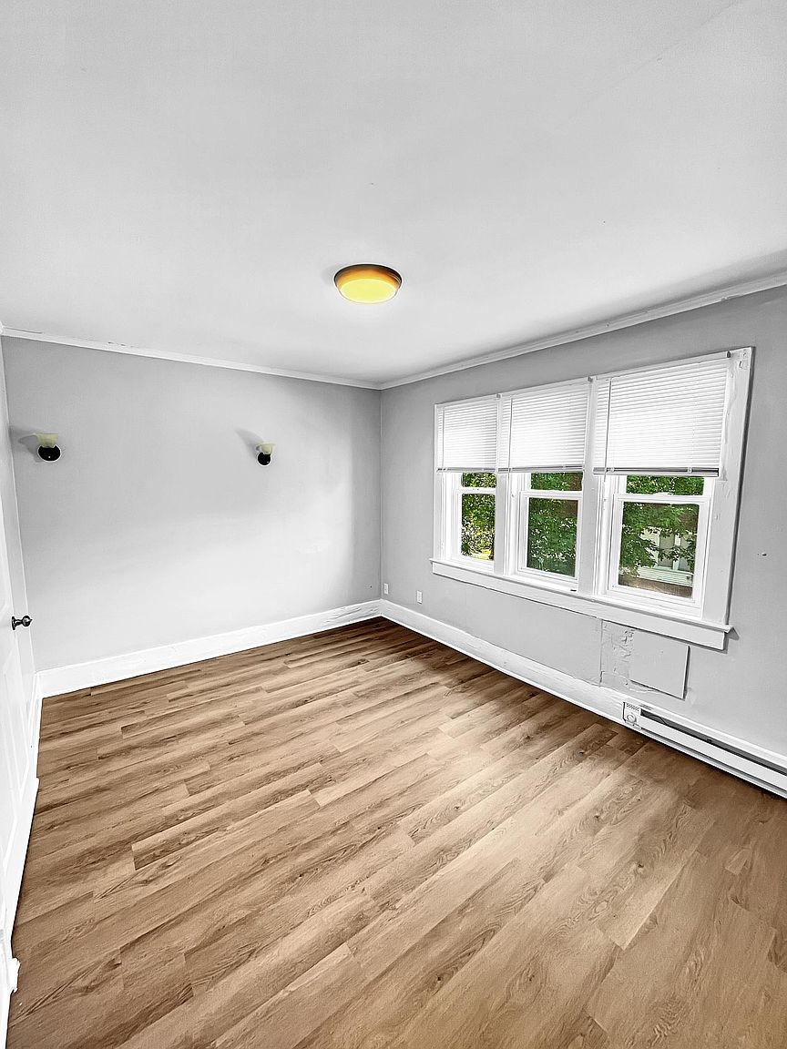 607 S 5th St #4 photo 4