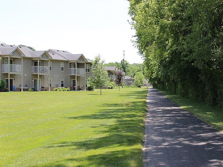 4201 Locust St photo 5