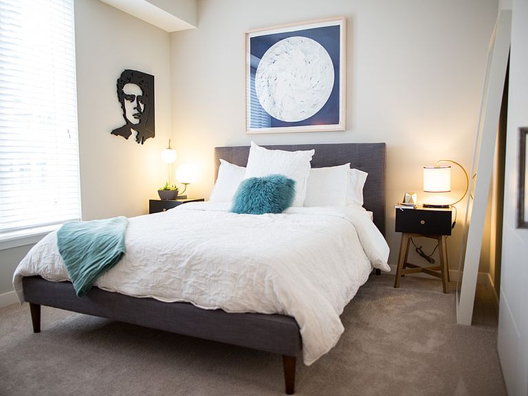 451 E Market St photo 6