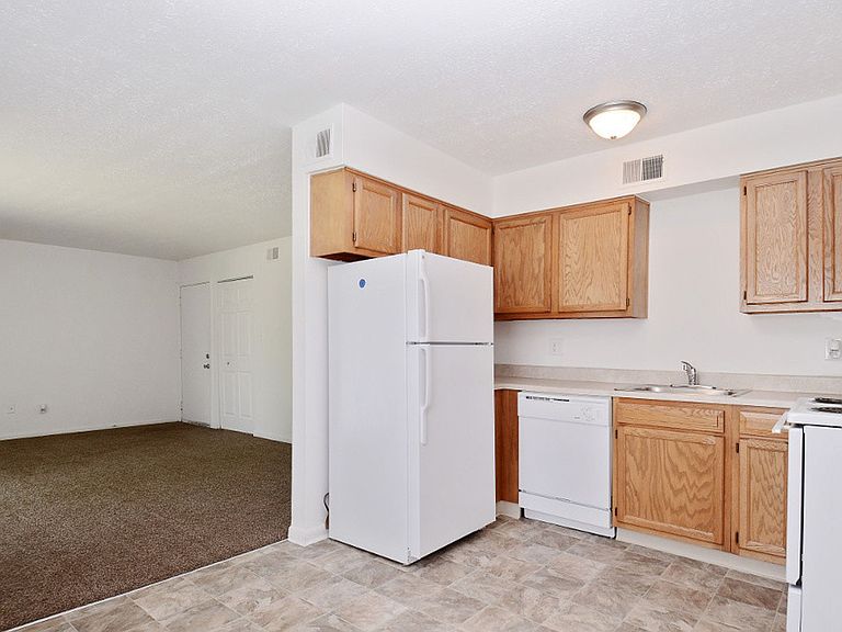 5500 Pleasant Hill Cir