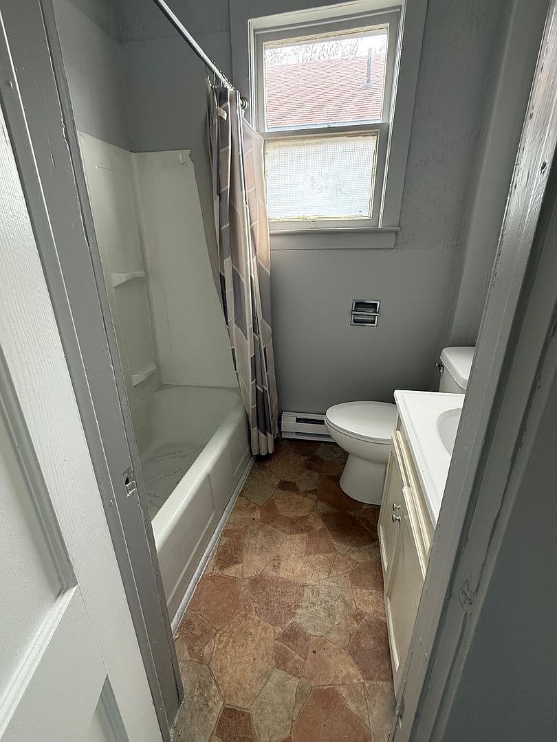 1714-1716 Jackson St photo 5