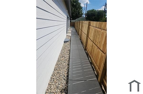 65 S Dearborn St photo 2