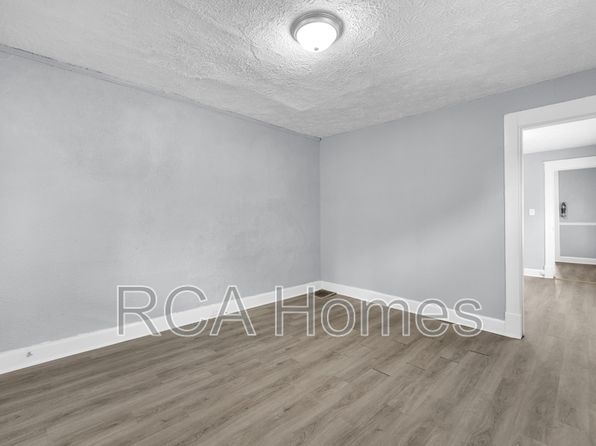 1358 N Gale St photo 7