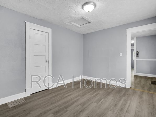 1358 N Gale St photo 8