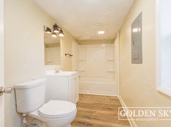 1704 W 15th St photo 5