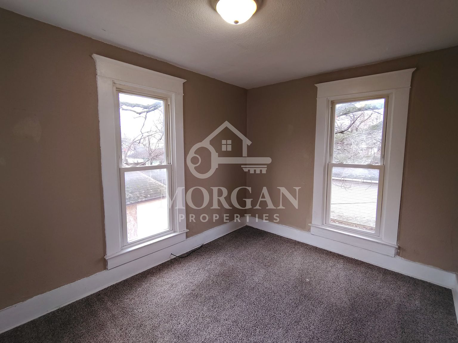 925 W 5th St #3 photo 5