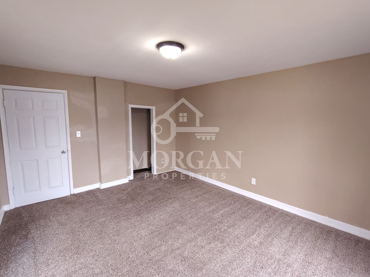 925 W 5th St #3 photo 6