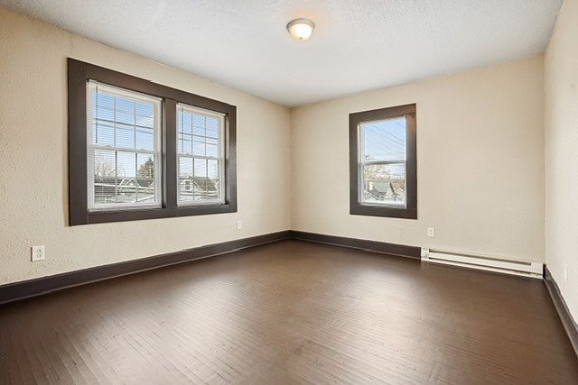 210 E 19th St #1-4 photo 2