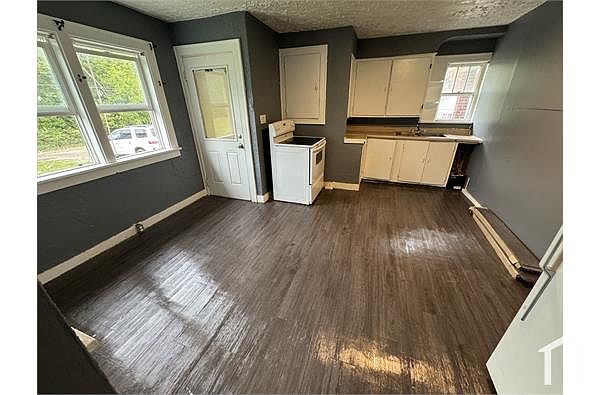 2407 Lincoln St #5 photo 2