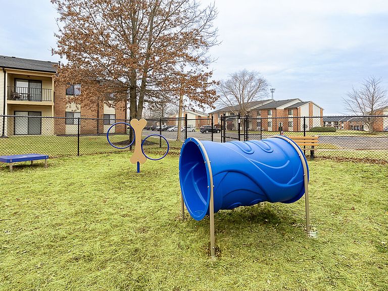 800 Harvest Dr photo 6