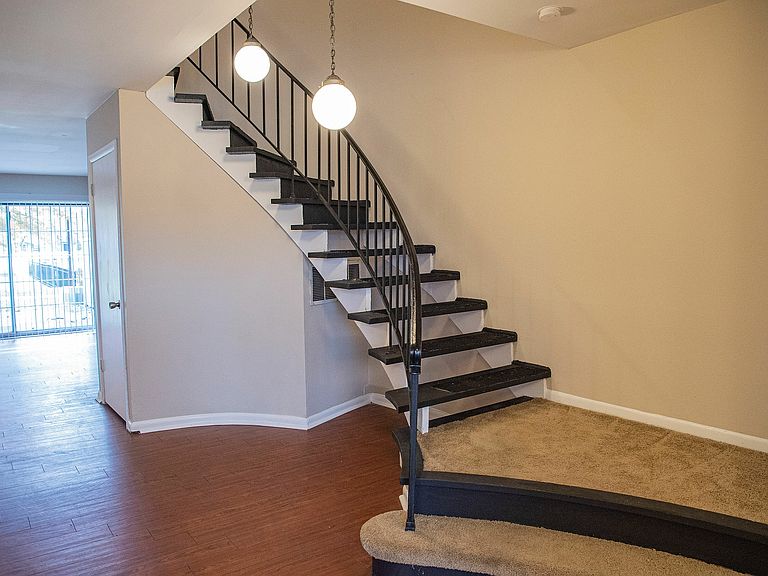 430 W Rainbow Cir photo 8