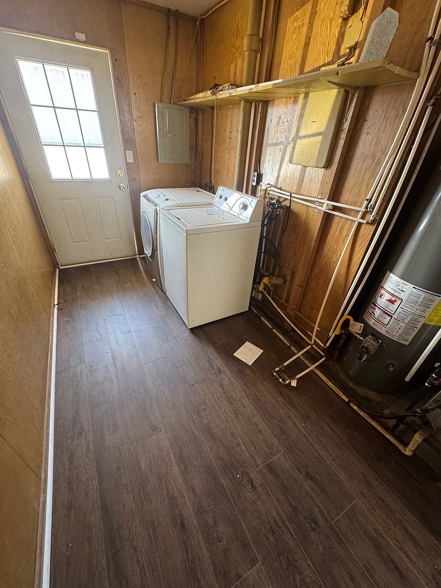 615 E 31st St #615 photo 3