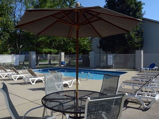 711 Boston Dr photo 6