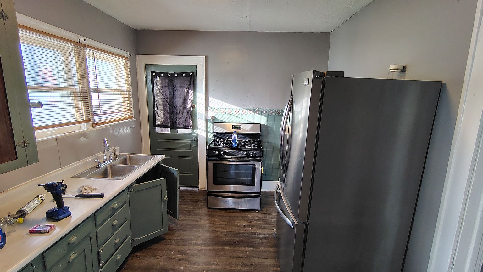 320 W Elm St #320 photo 7