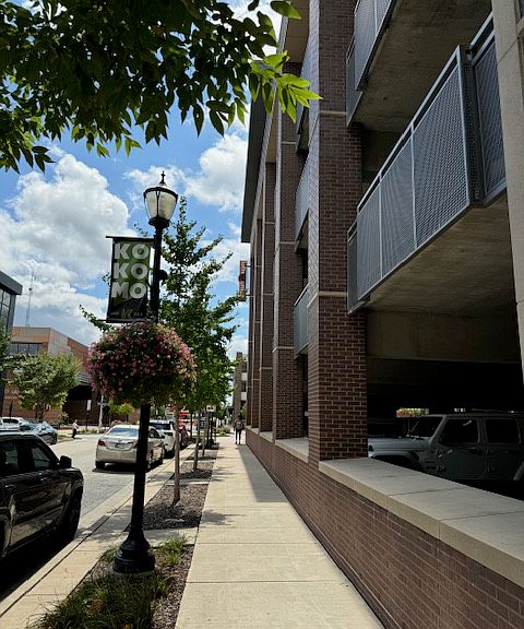 101 N Union St photo 7