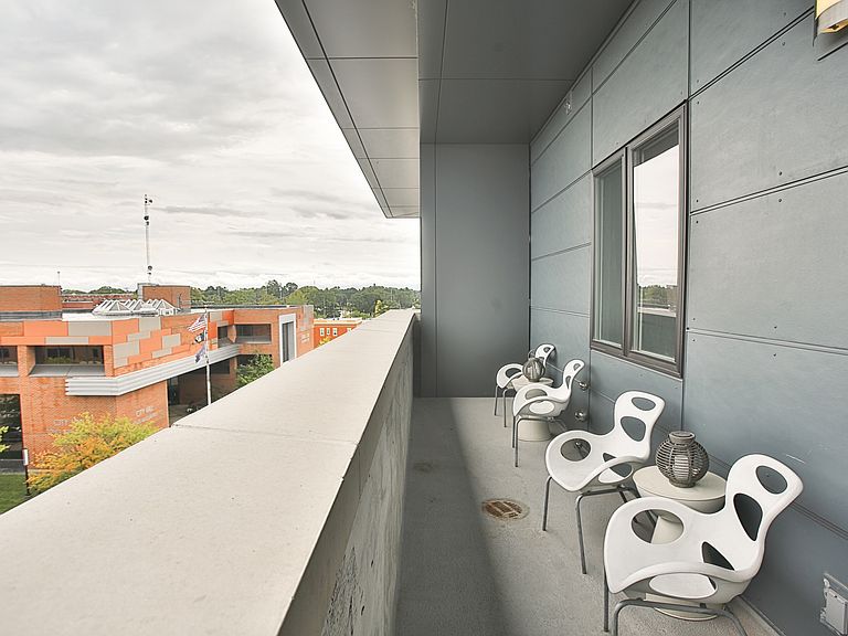 101 N Union St photo 8