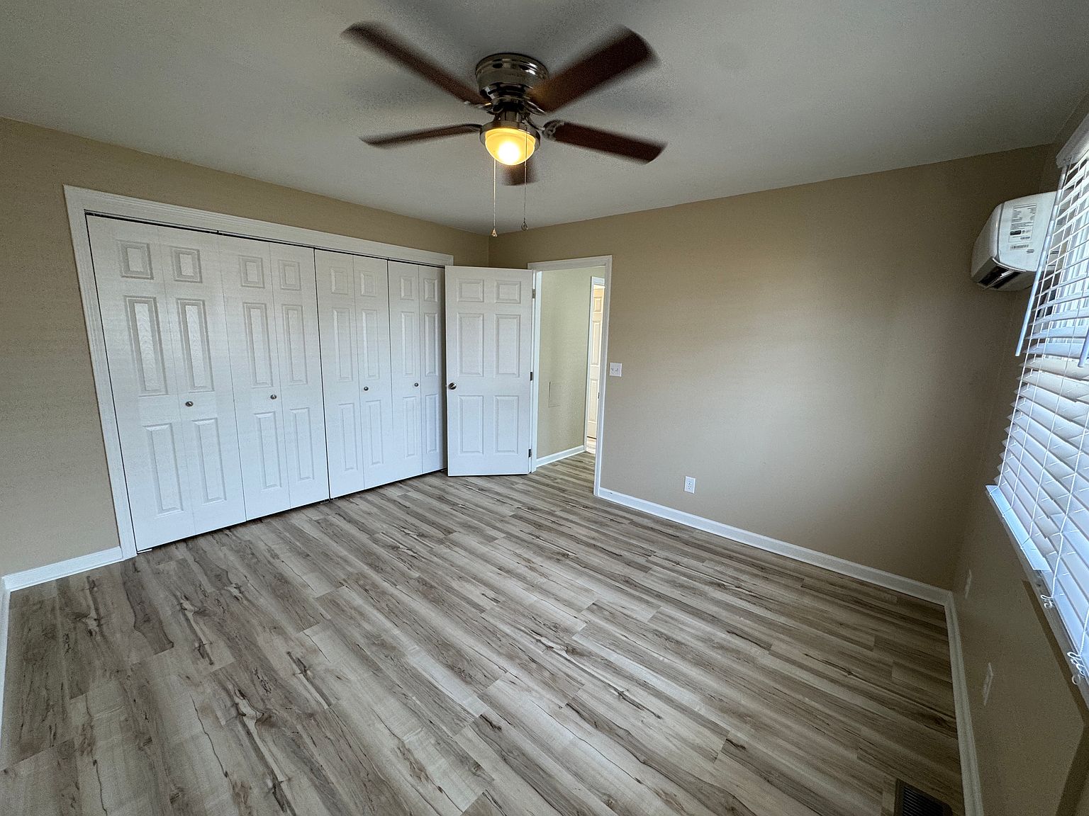 1020 S Buckeye St #B photo 3