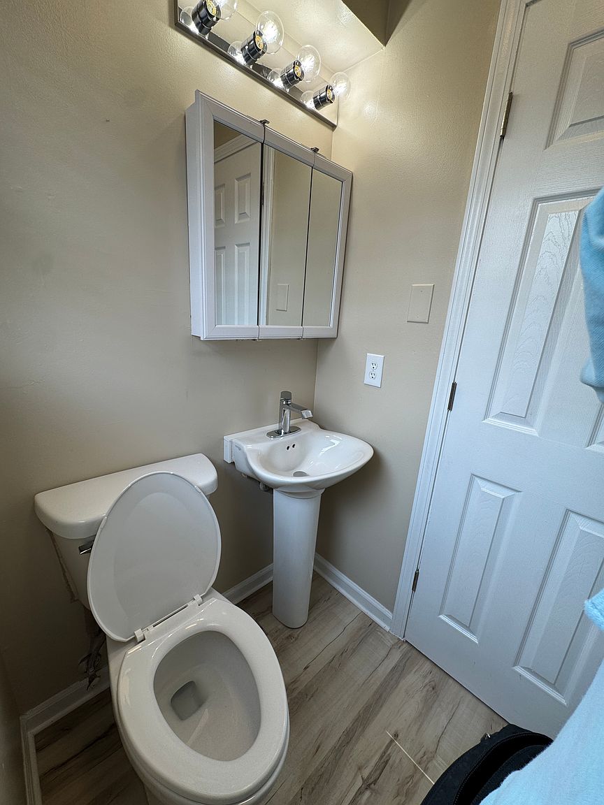 1020 S Buckeye St #B photo 5