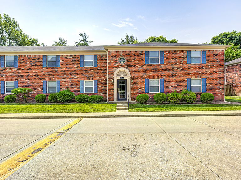 714 Connors Dr photo 6