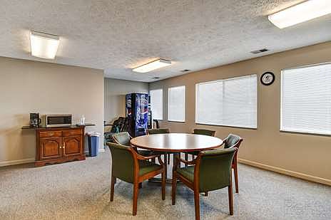 5514 Arbor Dr photo 2