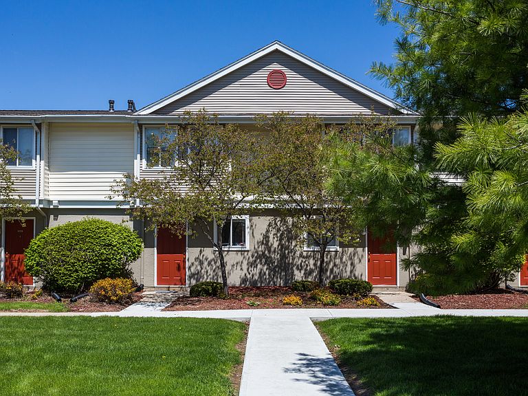 2601 Morning Star Ln photo 3