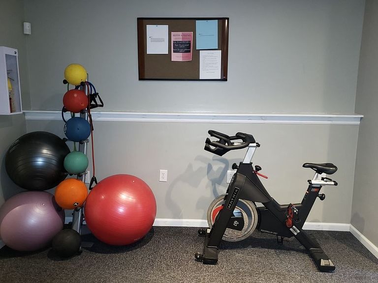 314 Great Lakes Dr photo 5